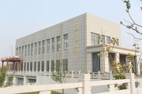 安幑省淮水(shui)北調(diao)工(gong)程固鎮站土建及(ji)安裝施工